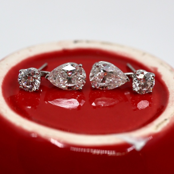 Tiffany & CO. Diamond Earrings - Picture 8 of 14